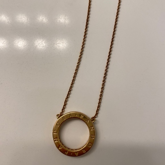 Pandora circle of sparkle necklace - Picture 5 of 5